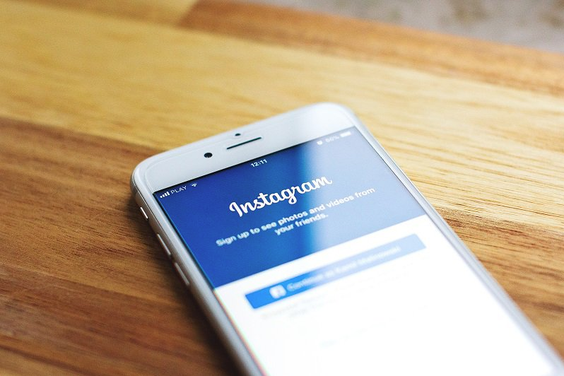 New IG Algorithm Makes It Easier To Glide To The Top Of Timelines Like The Star You Are
