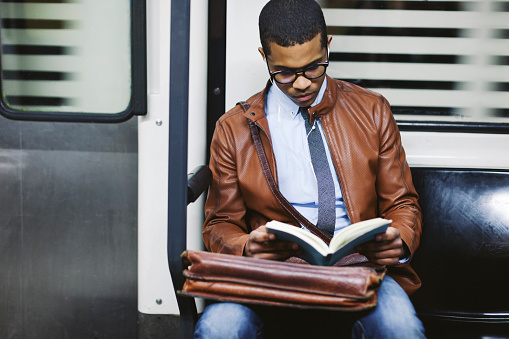 Need Some Inspiration? Here's 7 Books By Founders and Business Executives To Get You Started Towards Your Goals