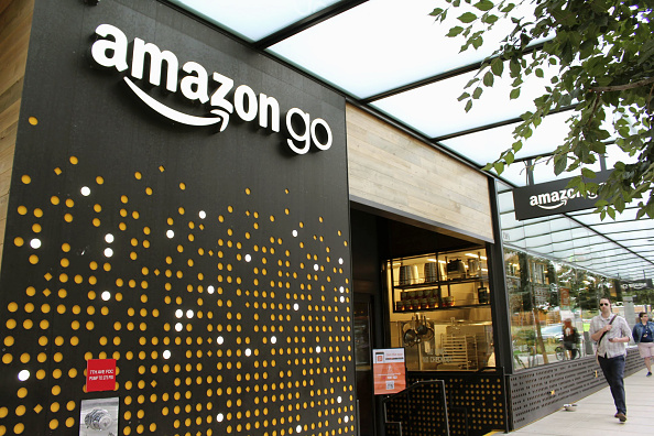 San Francisco's Cashless Ban Could Include Amazon Stores
