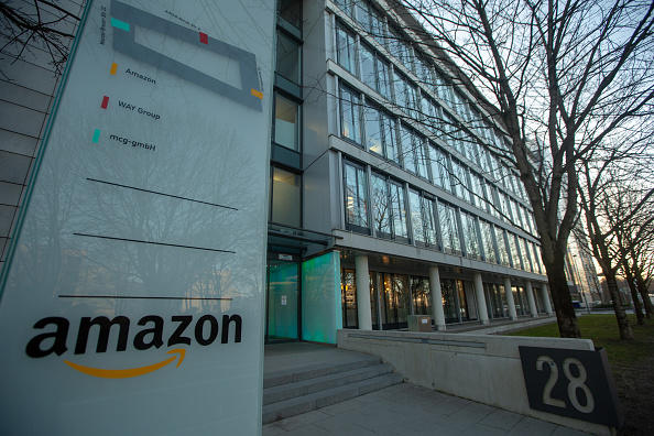 A Group of AI Researchers Is Calling On Amazon To Stop Selling Its Rekognition System To Police