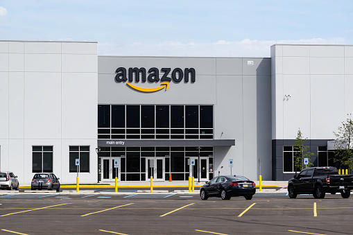 Somali Muslim Workers Have Filed Federal Discrimination Complaint Against Amazon