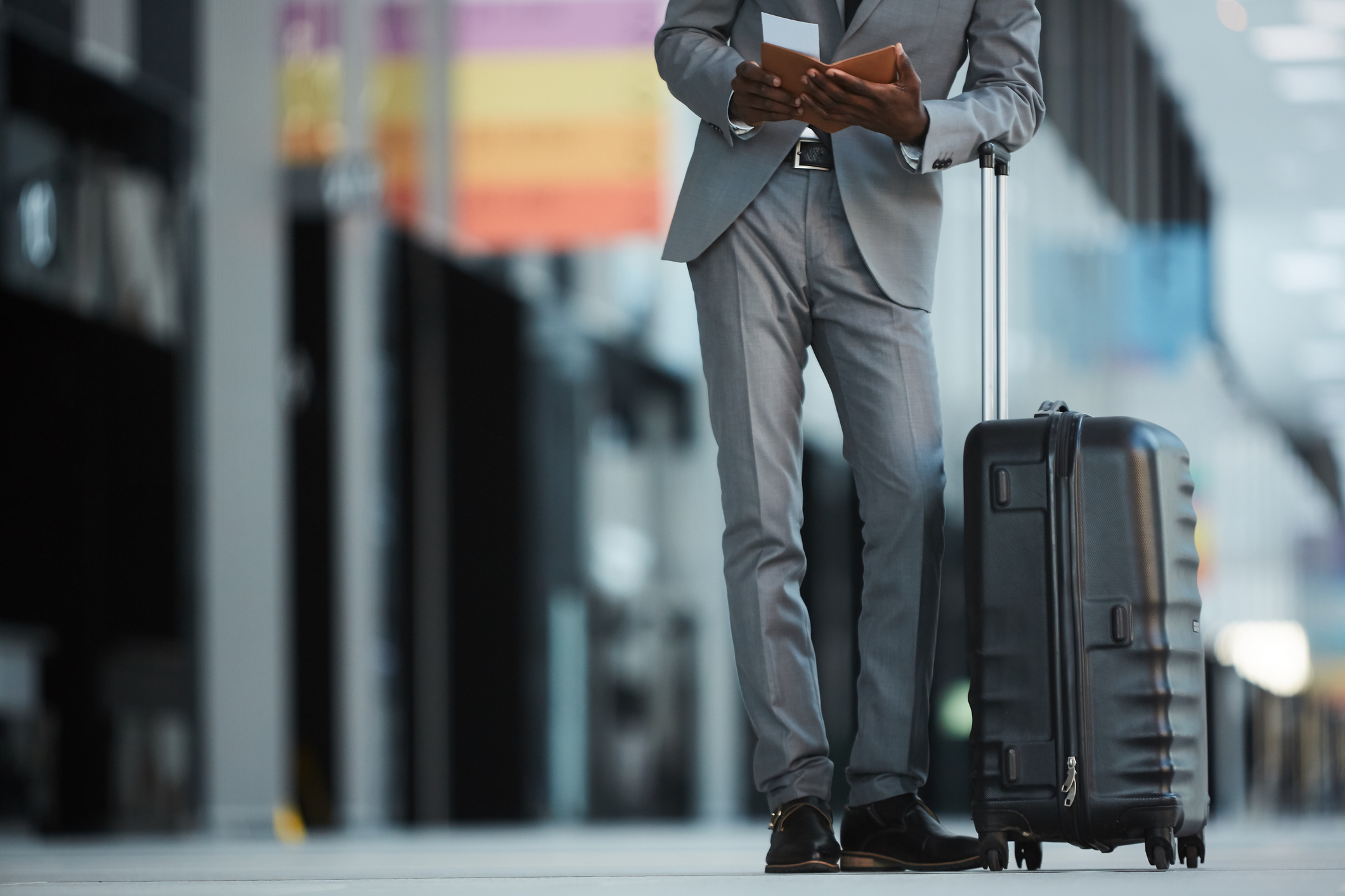 Must-Have Items For Every Black Entrepreneurs' Travel Bag