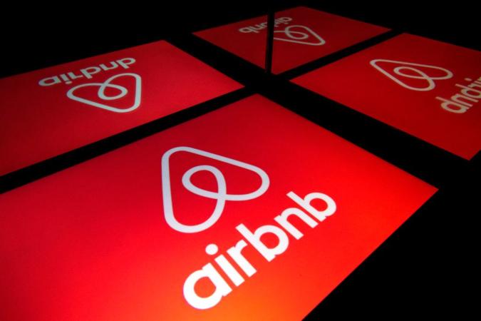 Airbnb Bans White Supremacist Users Linked to Iron March From its Site