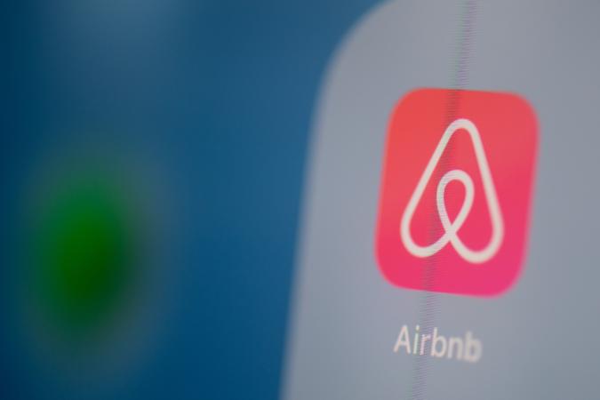 Airbnb Hosts May Lose Income Due to New Coronavirus Cancellation Policy