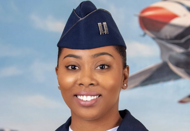 Meet the First Black Woman to Become an Officer in the U.S. Air Force Thunderbirds