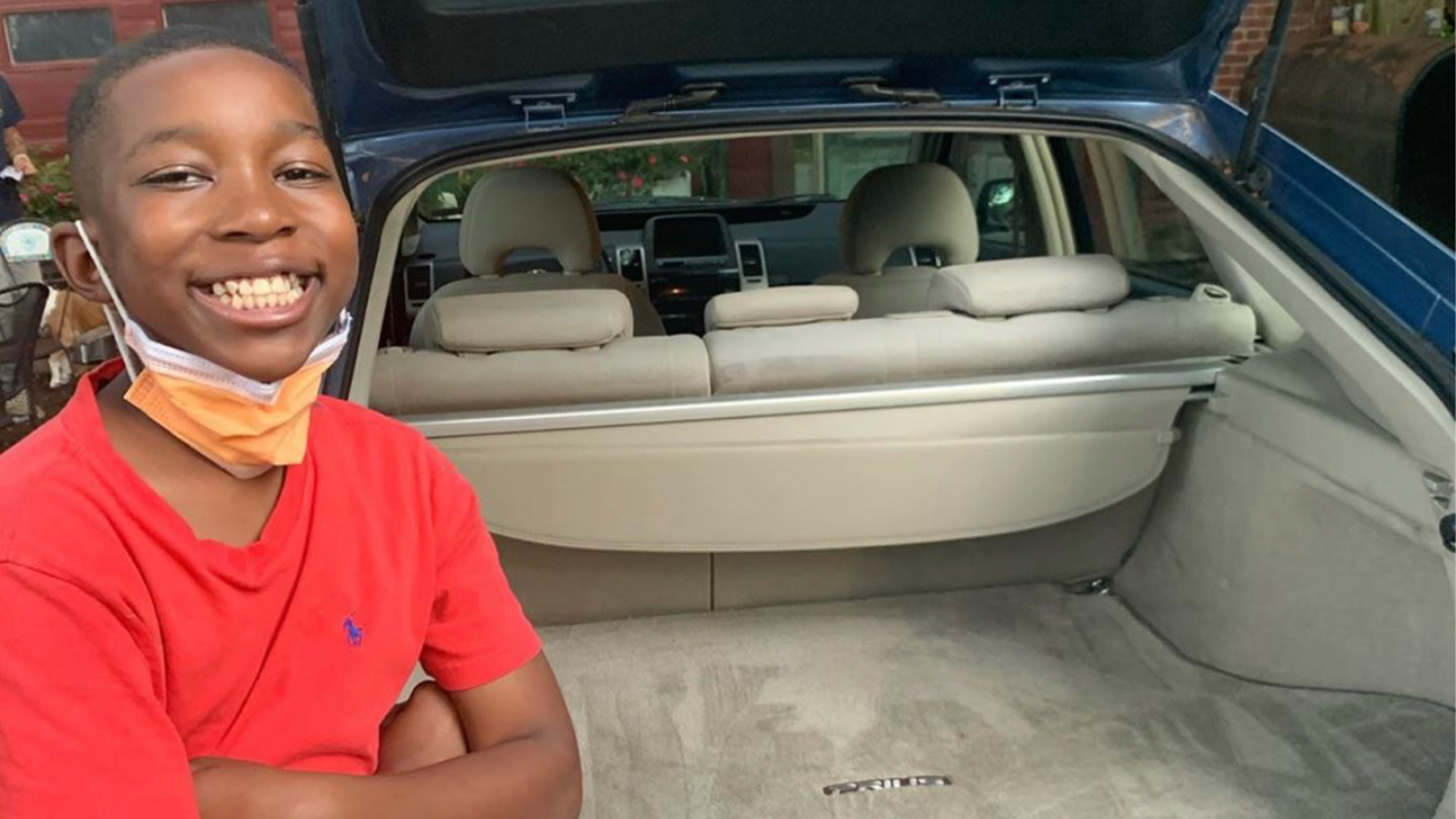 This Black-Owned Car Detailing Business is Owned By 11-Year-Old Jabre Dutton