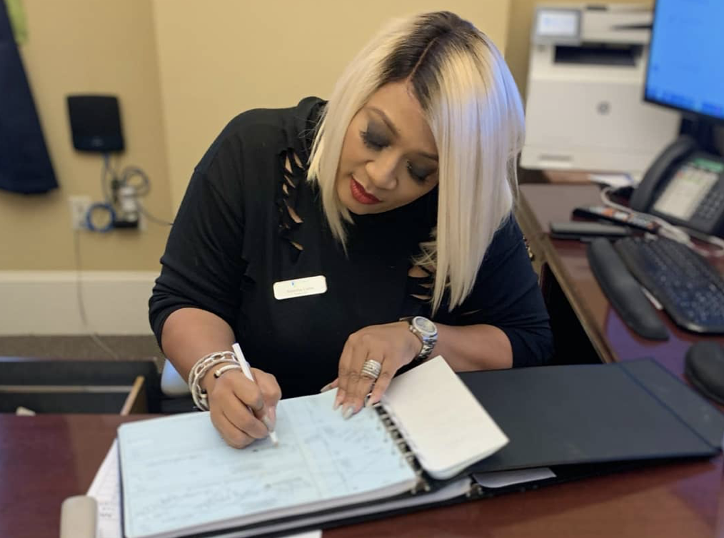 Meet Alniesha Carter, the First Black Woman to Own a Tax Franchise System in the U.S.