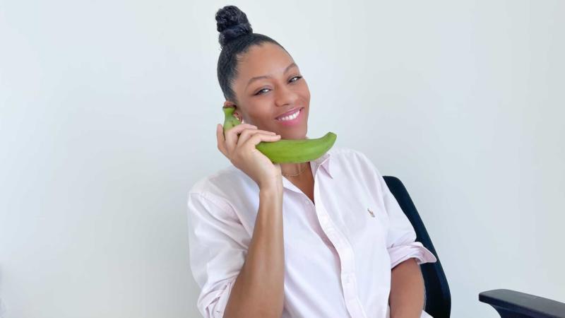 How Fruit Influencer Marley Mauvais Made $17K In A Single Month Thanks To Digital Content Curation
