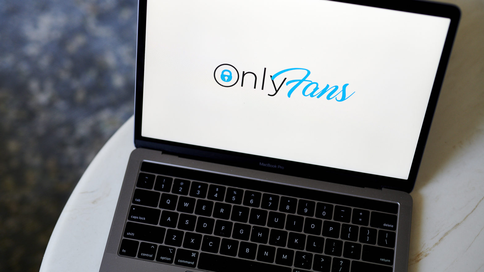 How to get check mark on onlyfans