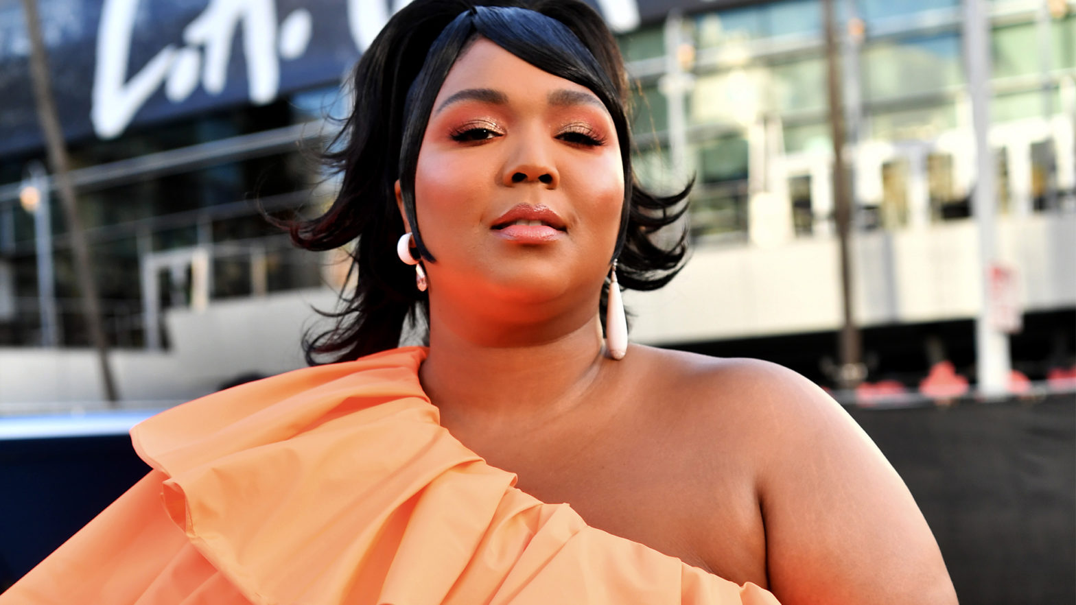 Lizzo Succeeds In Getting Approval For '100% That B—h' Trademark After Eight Attempts
