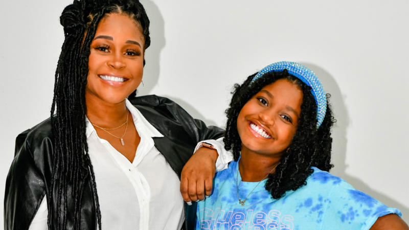 This 12-Year-Old And Her Mom Created Gen Connect, A Mobile 'Game That Gets Families Talking'