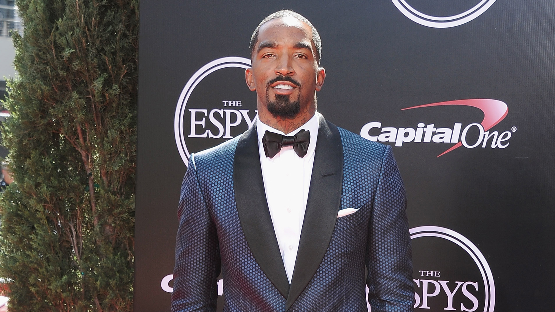 JR Smith Becomes The First Male Golfer To Score An Ambassador Deal With Lululemon