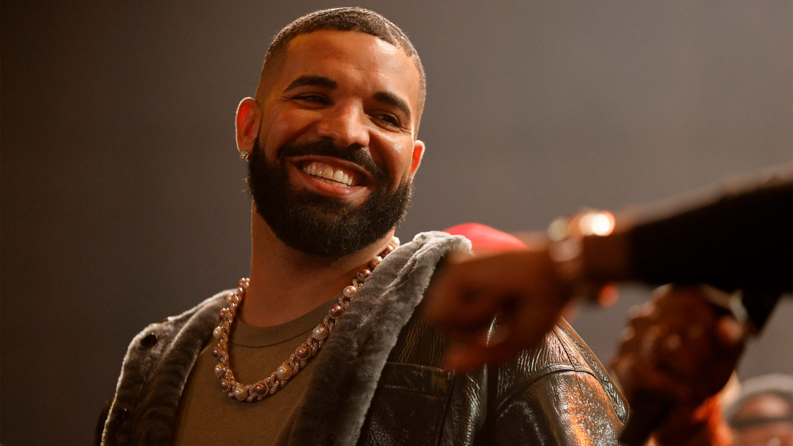 Drake Ends UFC Betting Curse With $1M Win From Israel Adesanya's Fight Via Online Gambling Company Stake