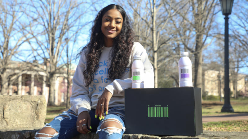 20-Year-Old Basketball Prodigy Deja Kelly Becomes Investor And Ambassador In Equity NIL Deal With BARCODE
