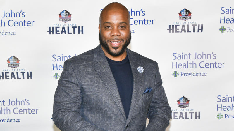 Super Bowl Champ Roland Williams' Medical Supply Company Said To Secure Production Deal Worth More Than $400M Annually