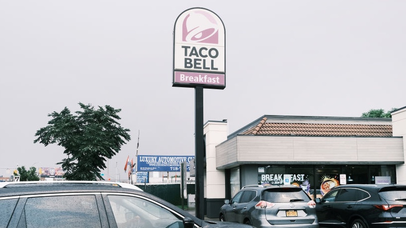Taco Bell Defies Traditional Fast Food Drive-Thru Line With New Digital-Driven Restaurant