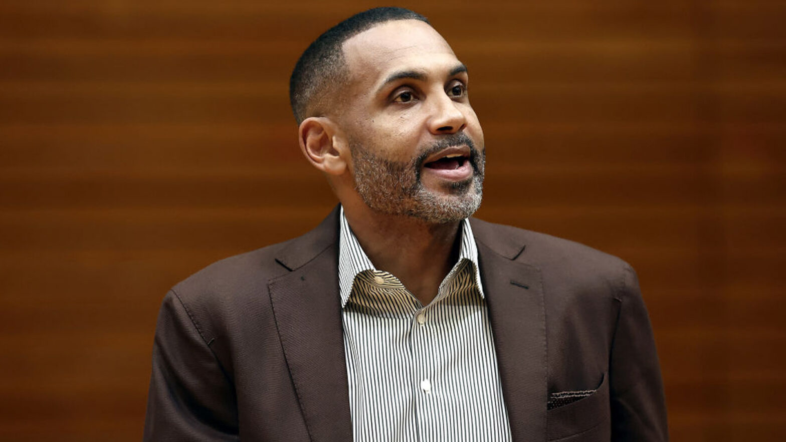Grant Hill Recalls Signing An $80M, 7-Year Shoe Deal With Fila After He ...