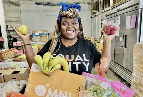 Gwenna Hunter Becomes The First Black Woman To Create A Vegan Food Bank In Los Angeles
