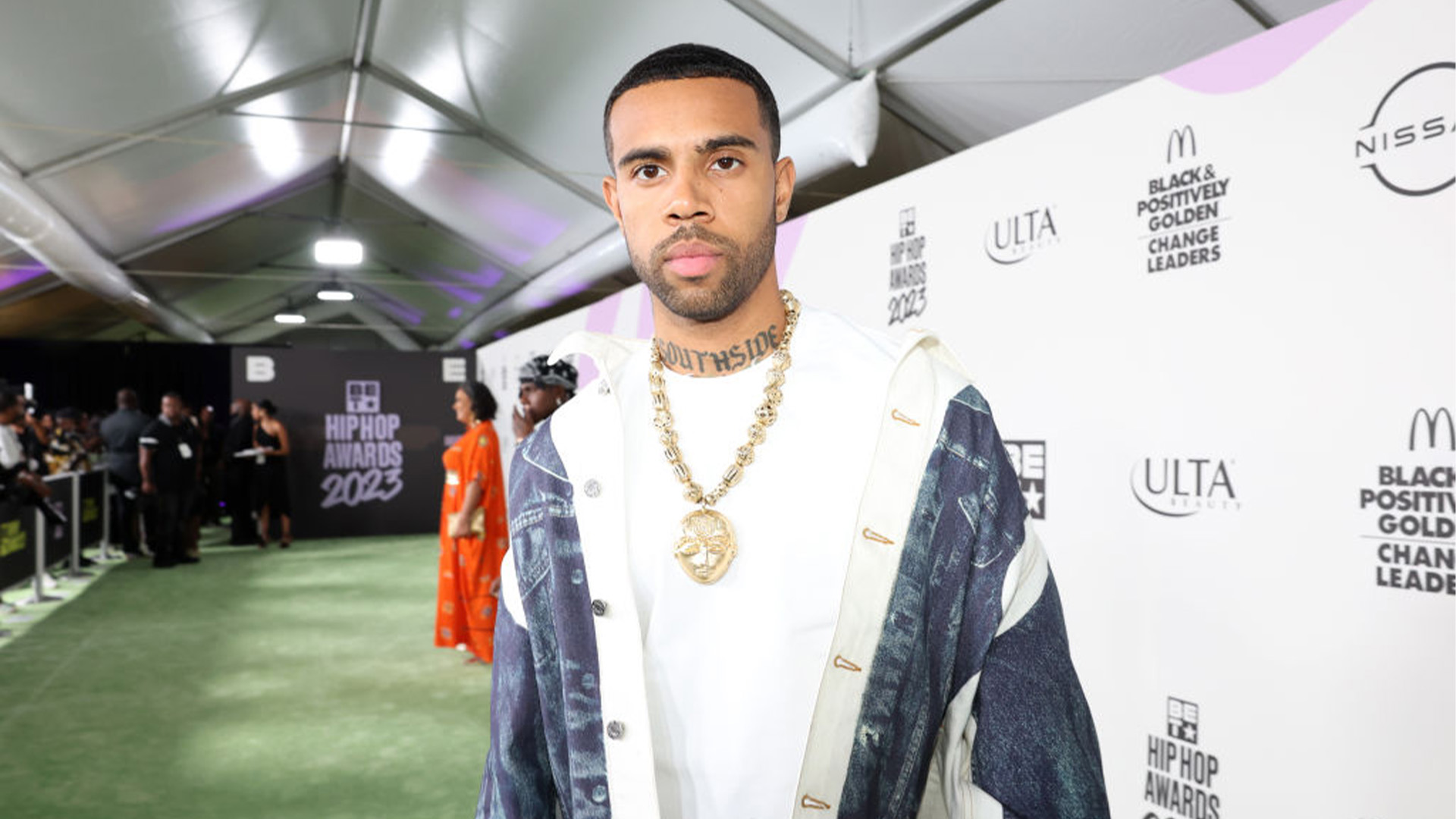 Vic Mensa Awards A Black-Woman-Owned Bookstore In Chicago With A Check To Pay Its Rent For A Year