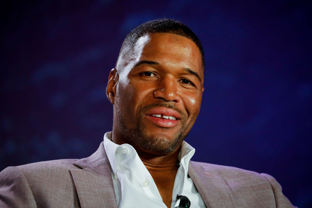 Avenue Capital Group Seeks To Raise $1.5B With The Help Of Michael Strahan, Candace Parker, Stephen Curry, And More