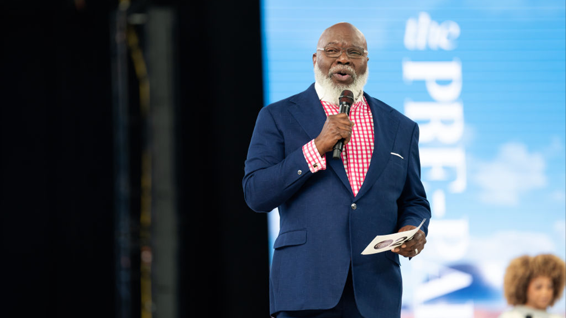 T.D. Jakes Enterprises Acquires Castiron To Launch 'All-In-One E-Commerce Platform' For Underserved Entrepreneurs