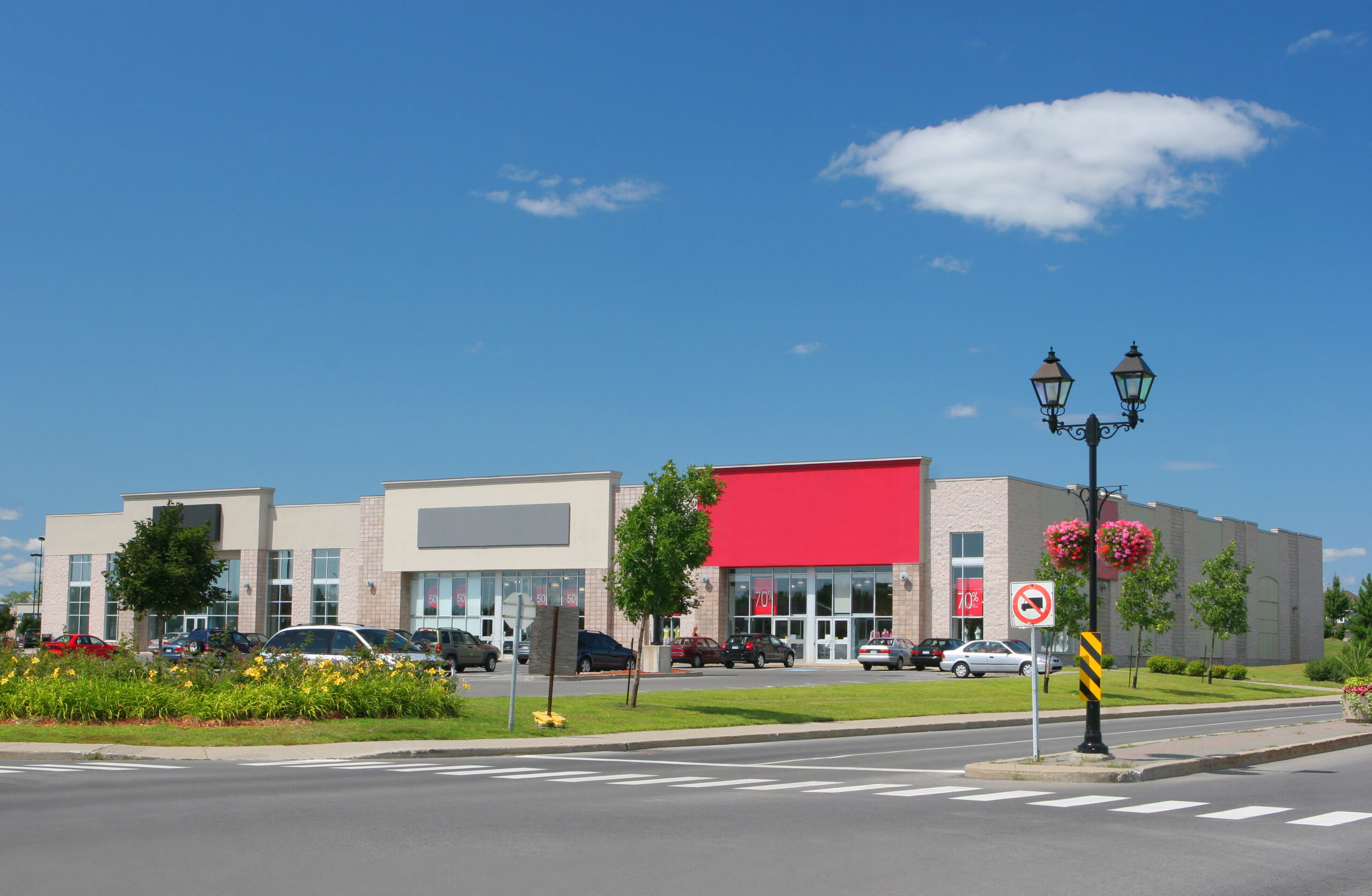 Seaboard Plaza, The First Black-Owned Business Plaza In Quincy, FL, Aims To Help Revitalize The Community And Provide Education For The Youth