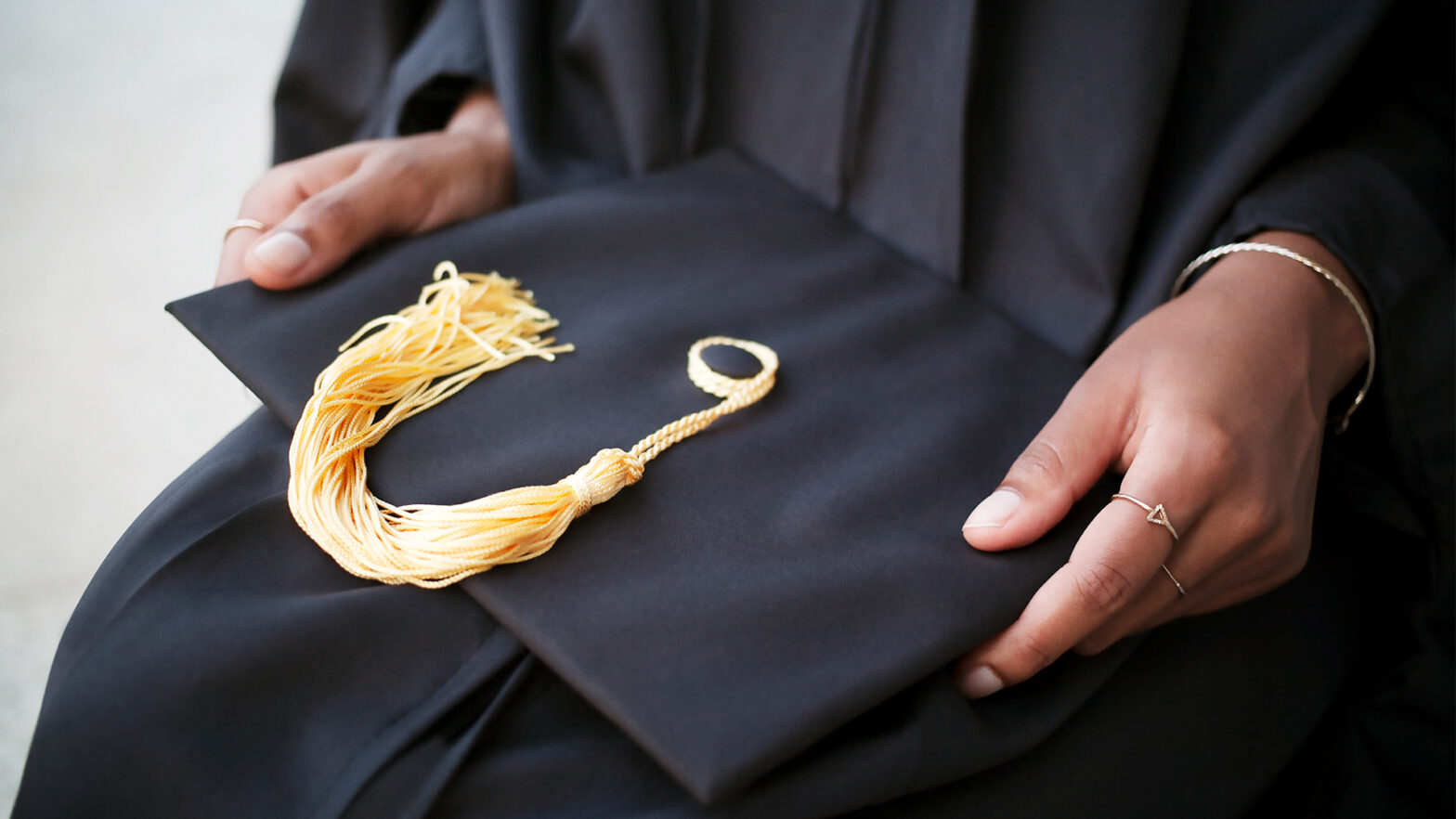 Minnesota Teen Earns Both High School Diploma And Associate’s Degree And Will Pursue A STEM Dual Degree To Address Health Disparities In Somalia