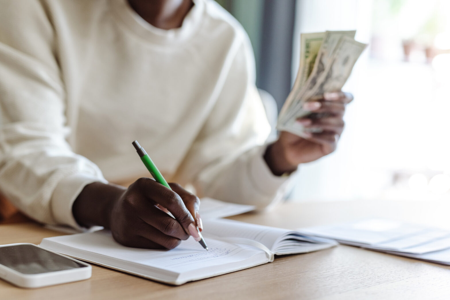 Stimulus Payments September 2025: States Distributing Checks Next Month